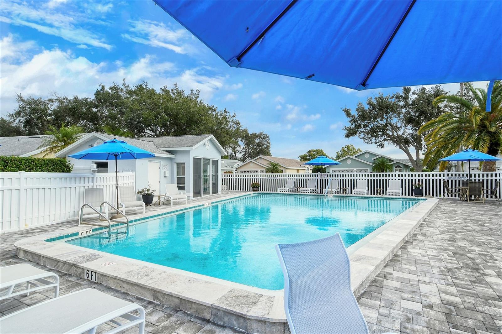 7266 ELEANOR CIR #203