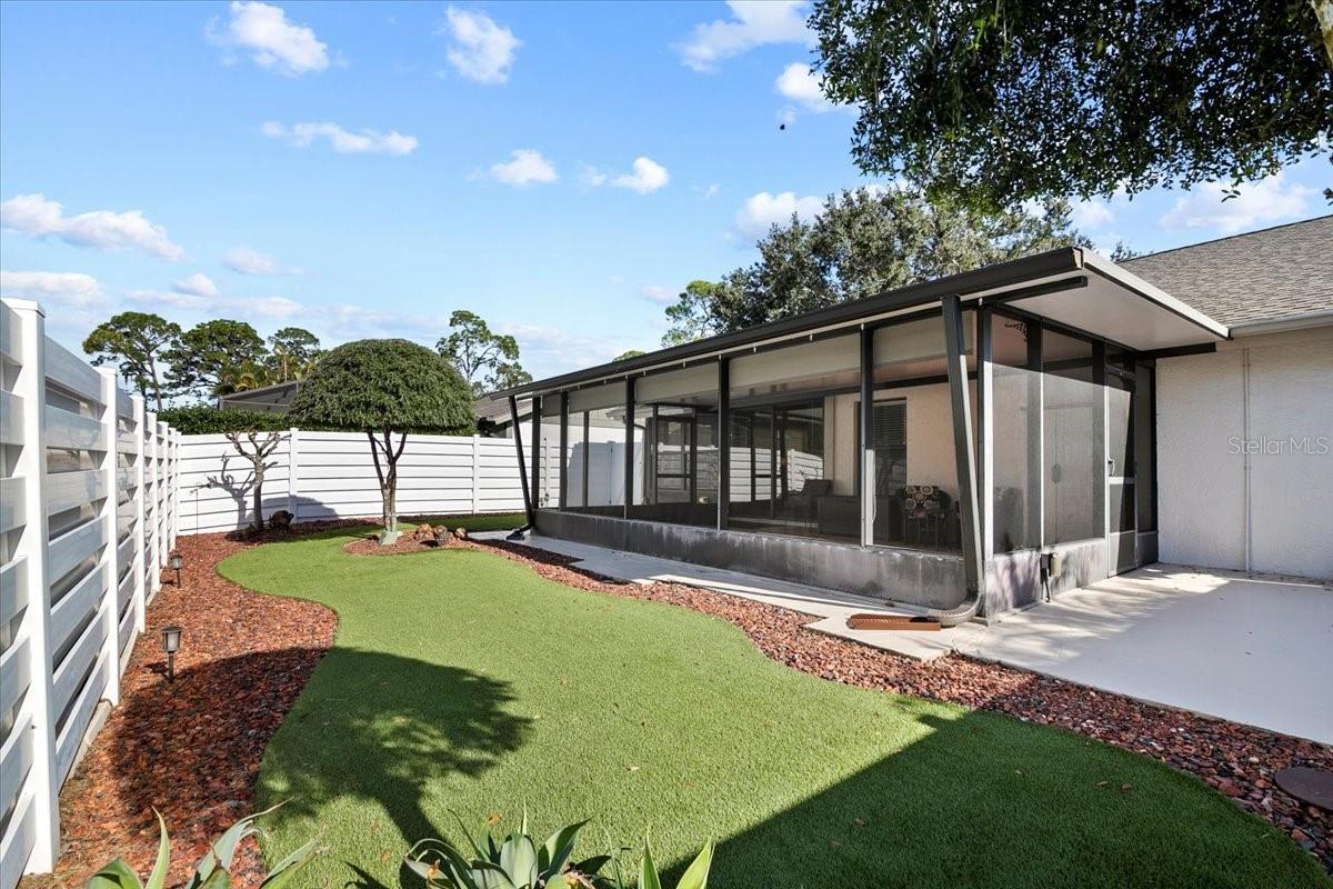 7822 PINE TRACE DR #46