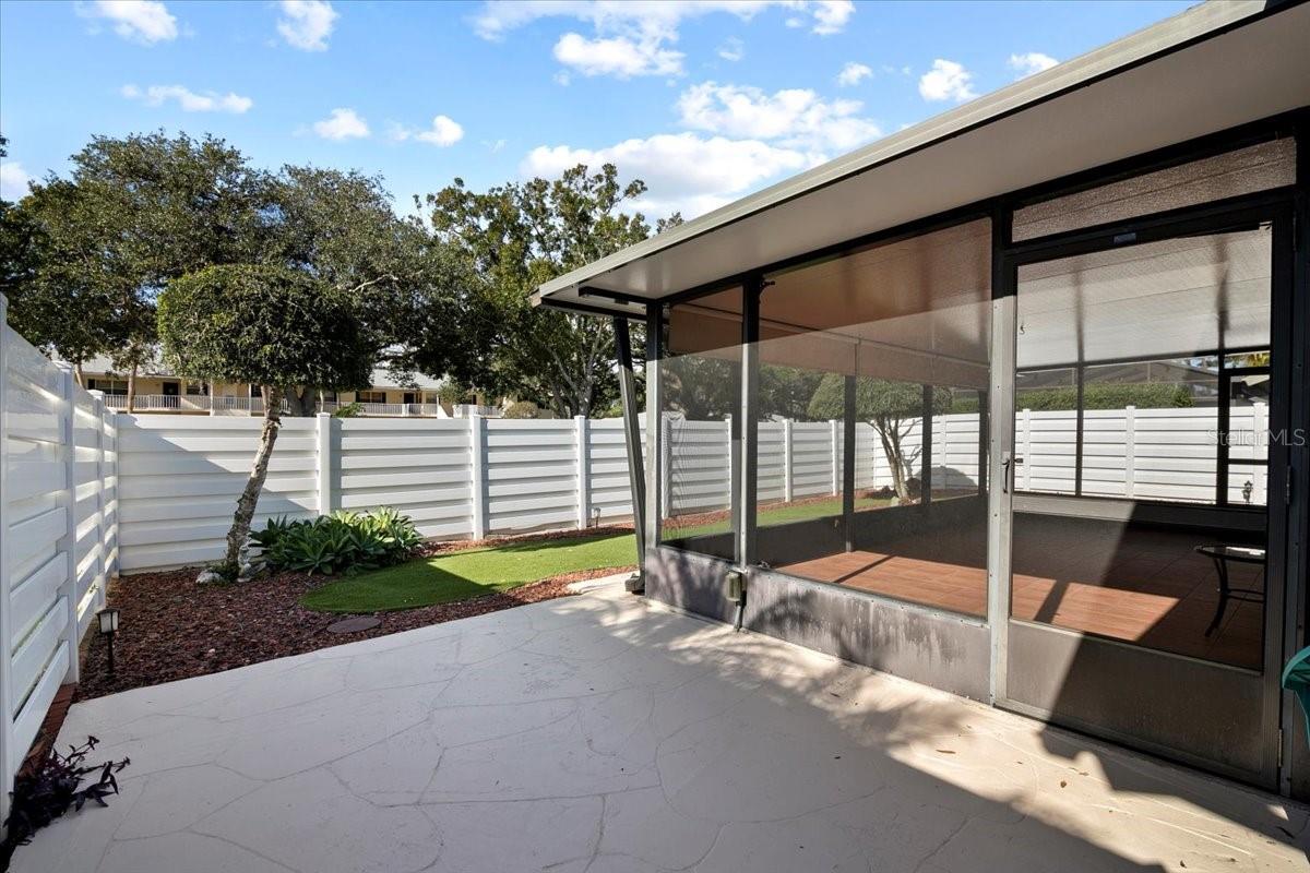 7822 PINE TRACE DR #46