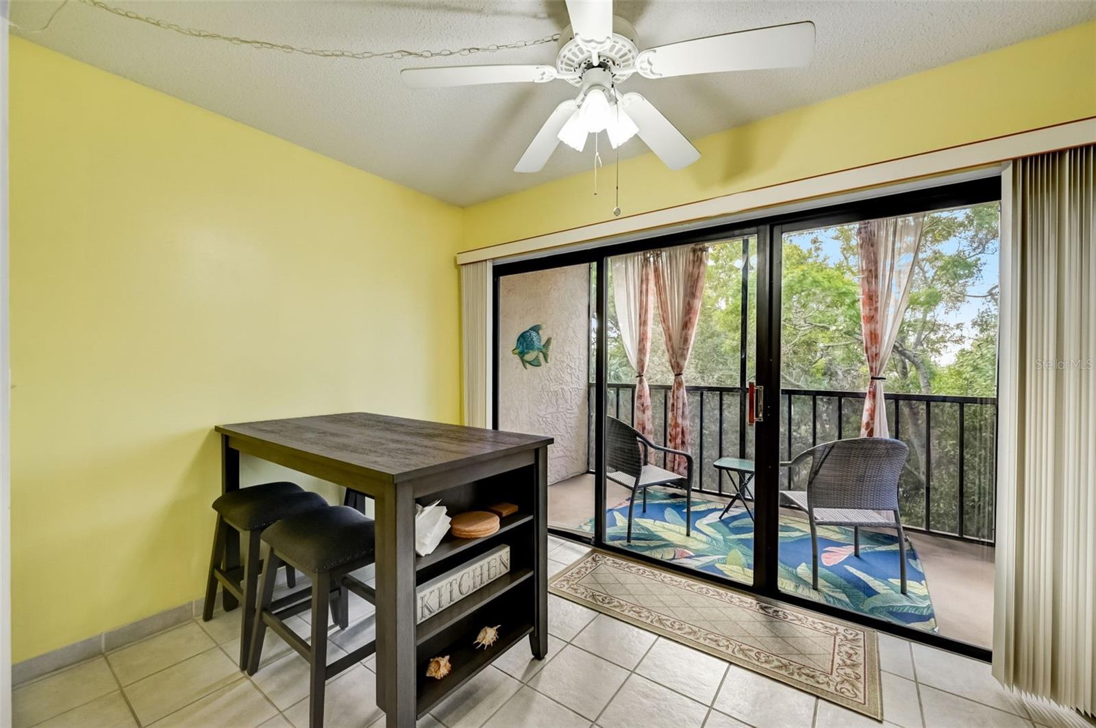 315 30TH AVE W #B402