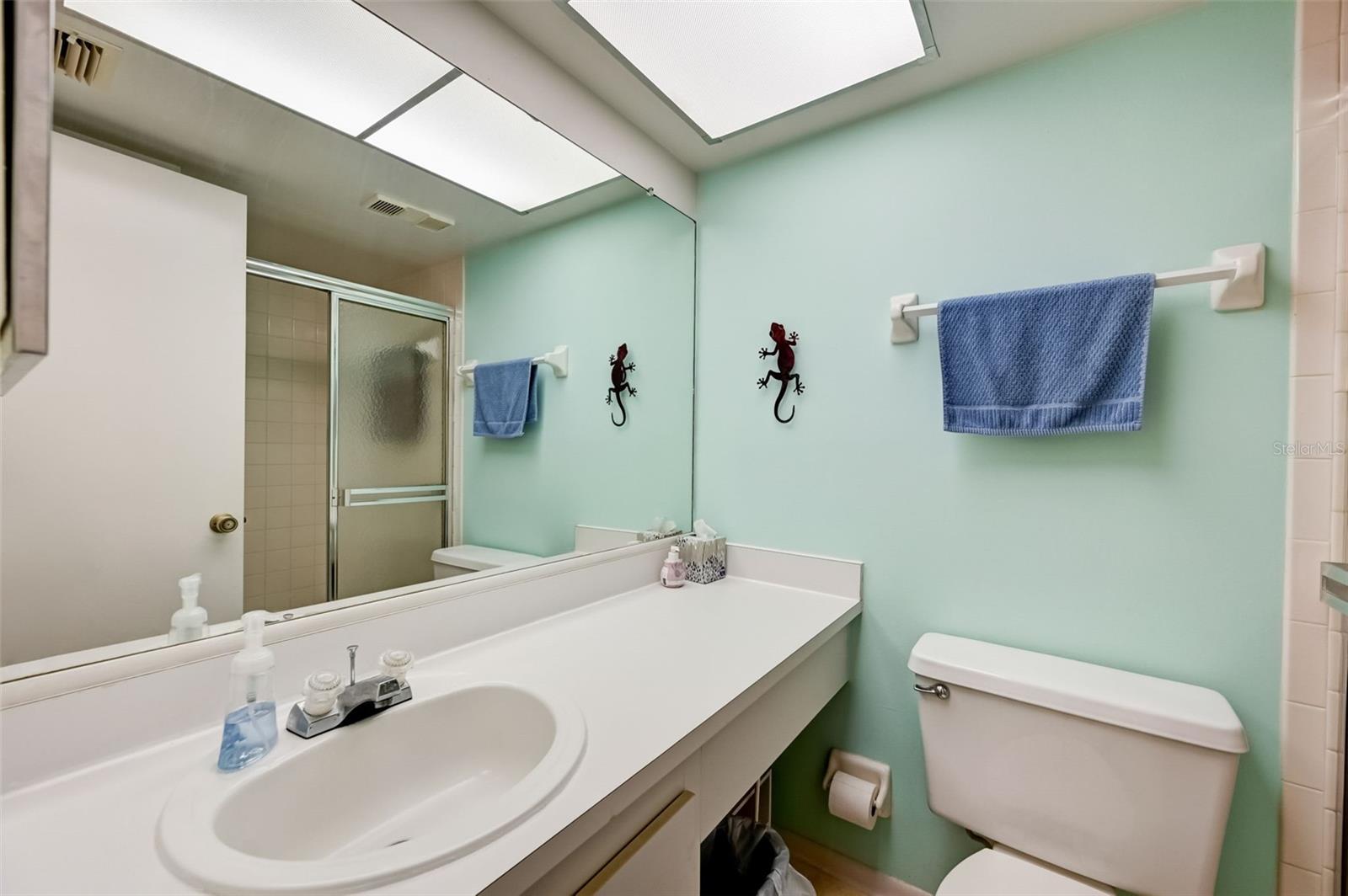 315 30TH AVE W #B402