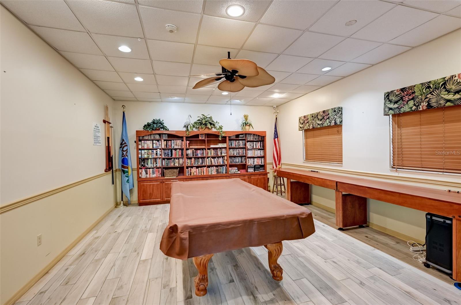 315 30TH AVE W #B402