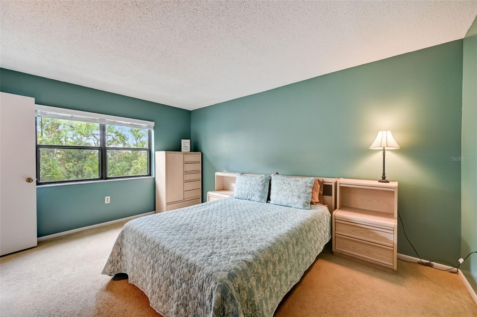 315 30TH AVE W #B402