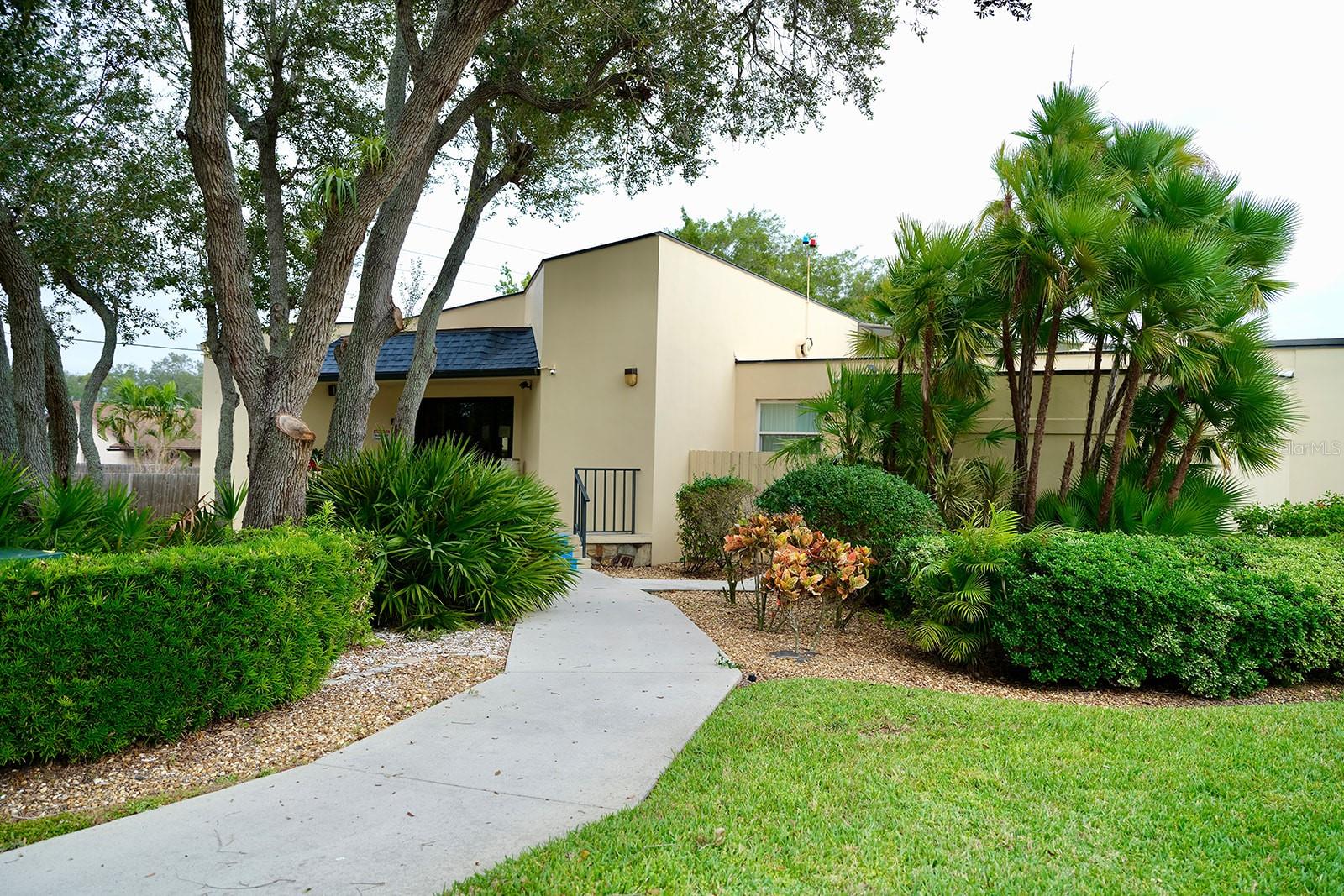 3620 IRONWOOD CIR #205O