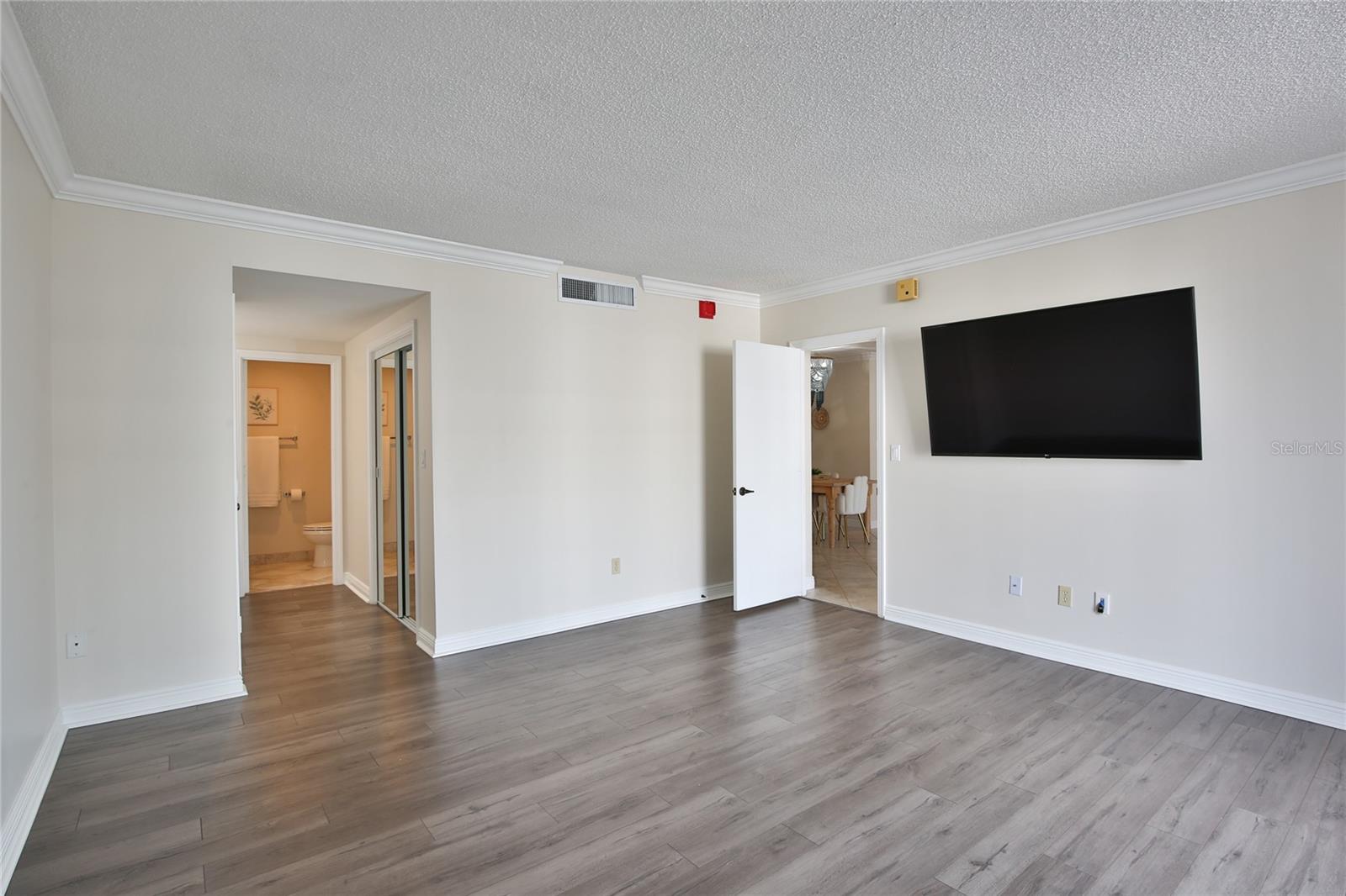 1212 BENJAMIN FRANKLIN DR #308