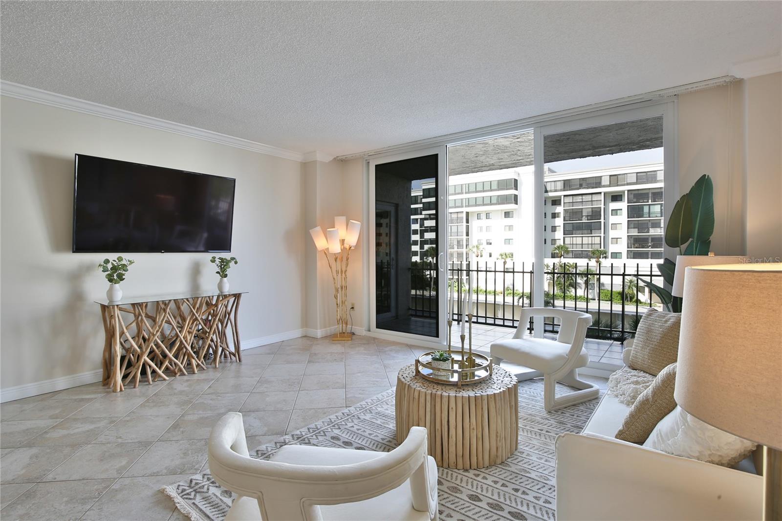 1212 BENJAMIN FRANKLIN DR #308