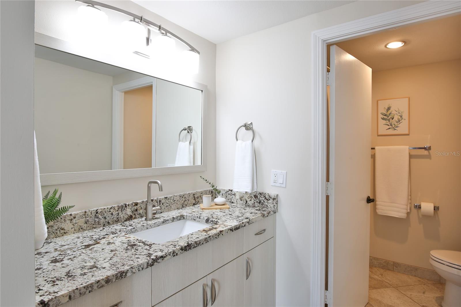 1212 BENJAMIN FRANKLIN DR #308