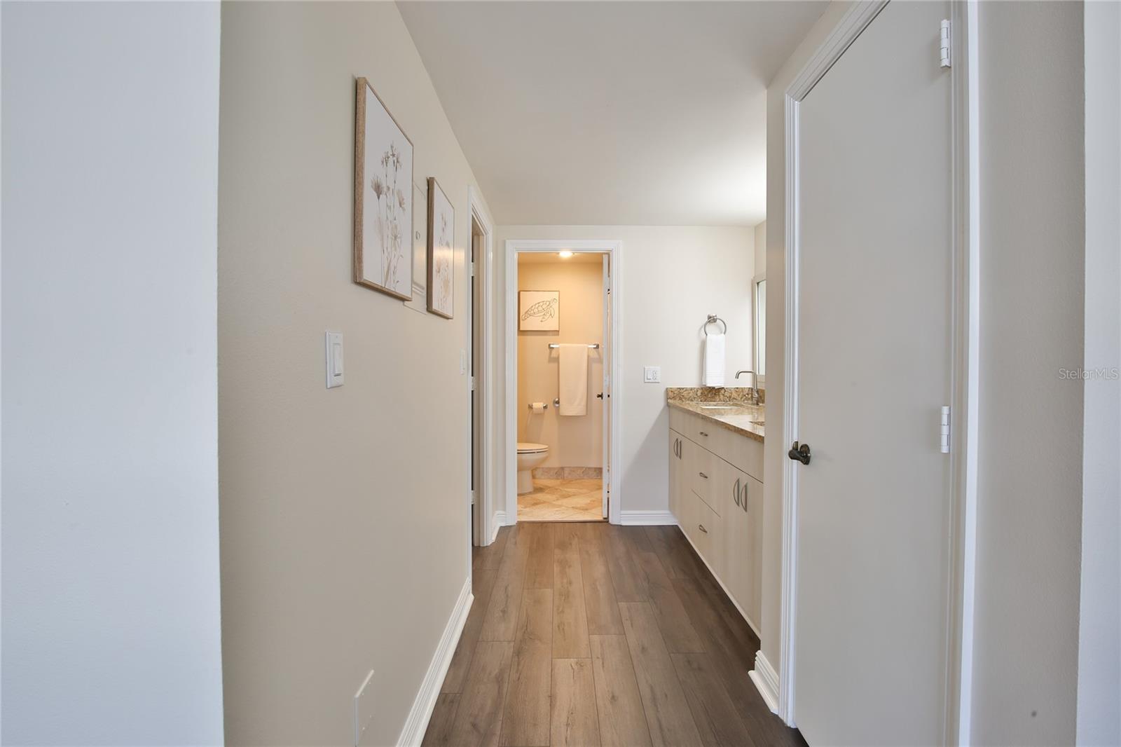 1212 BENJAMIN FRANKLIN DR #308