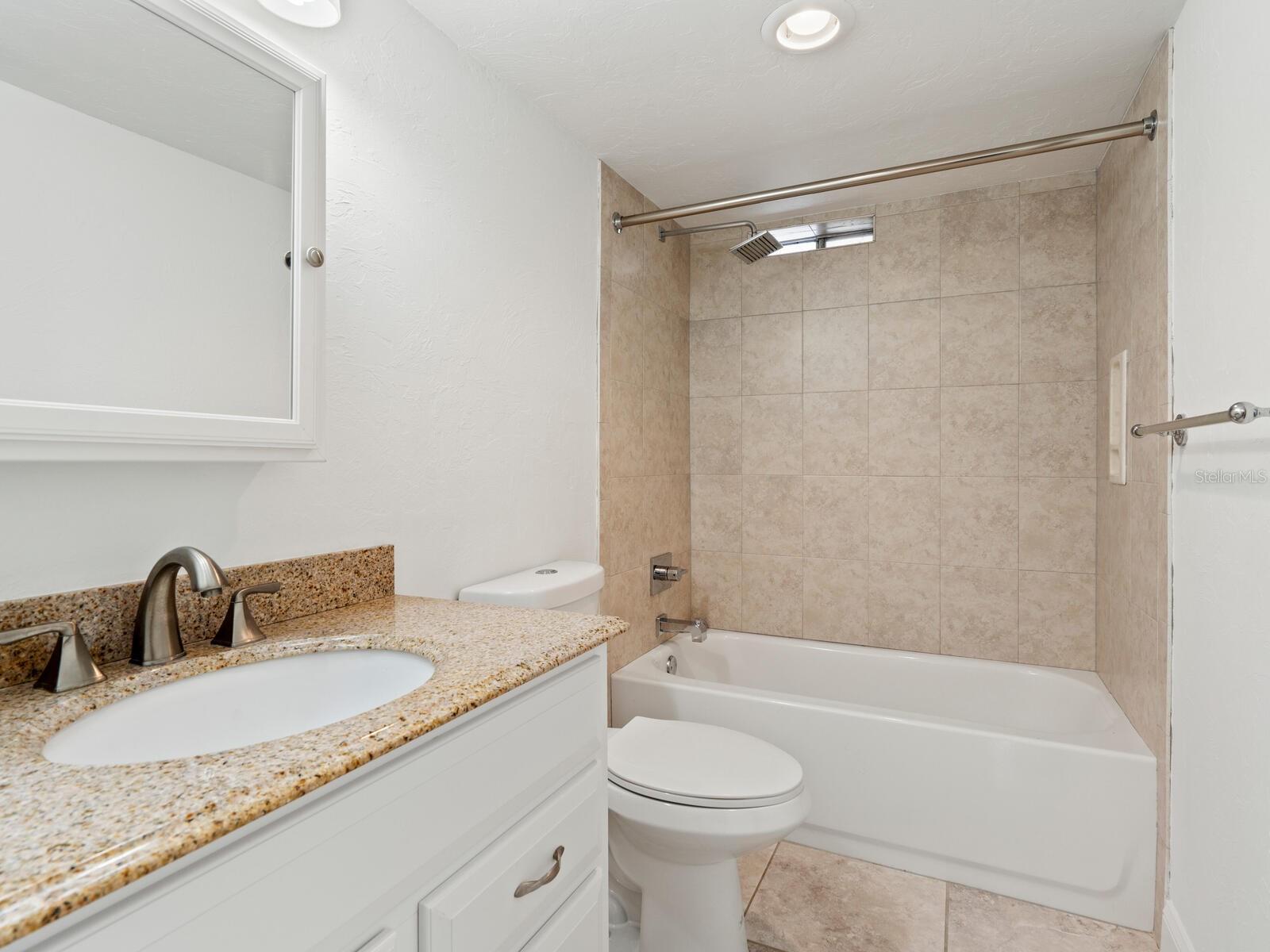 4540 GULF OF MEXICO DR #201