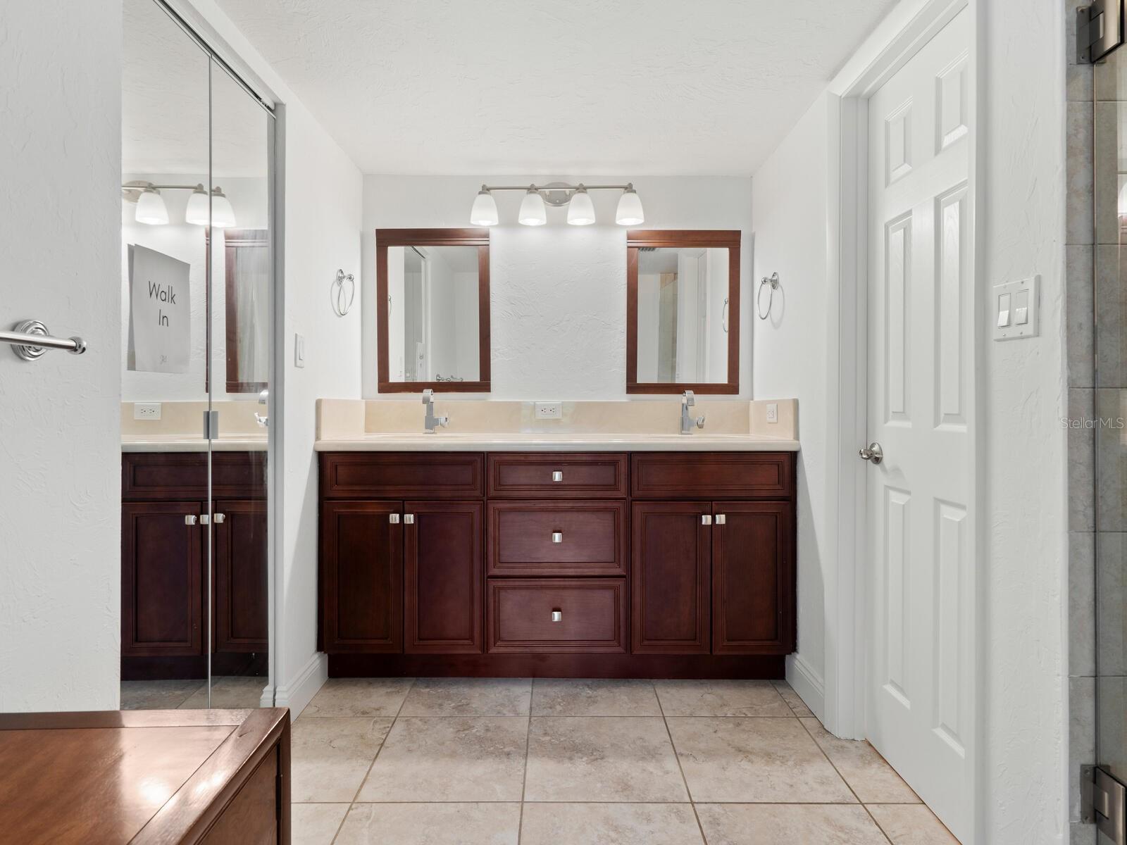 4540 GULF OF MEXICO DR #201