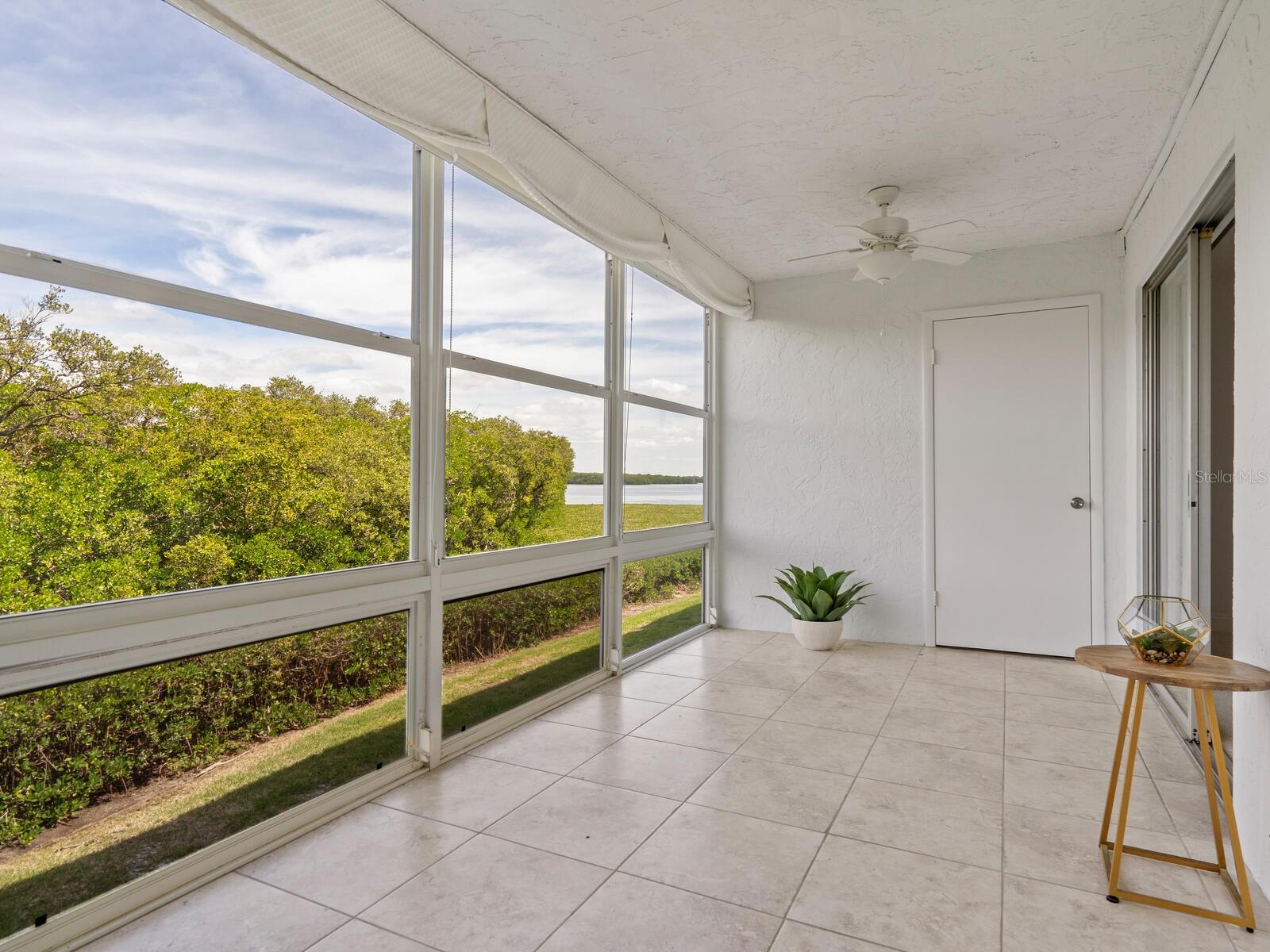 4540 GULF OF MEXICO DR #201