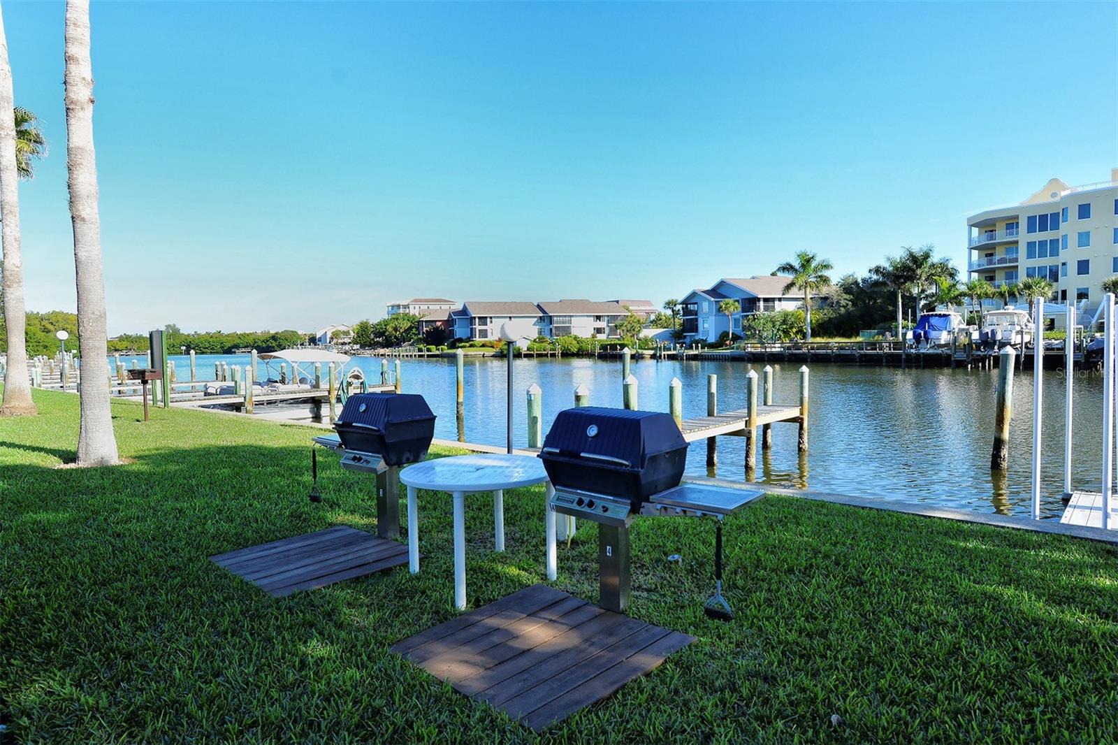 9000 BLIND PASS RD #B313