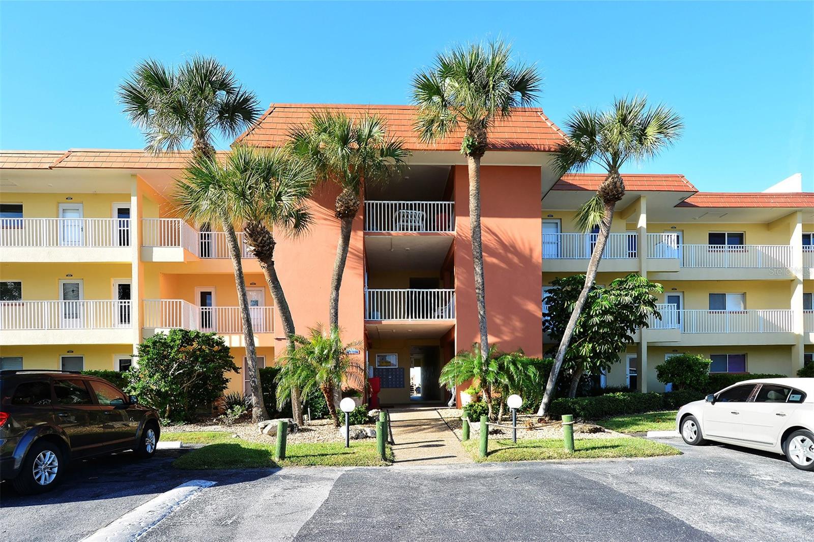 9000 BLIND PASS RD #B313