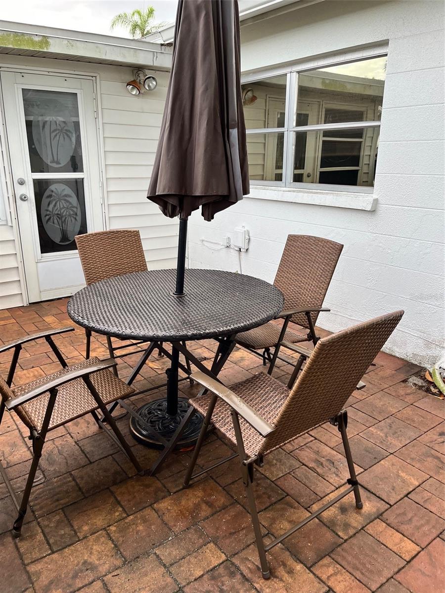 2221 ORANGE BLOSSOM LN