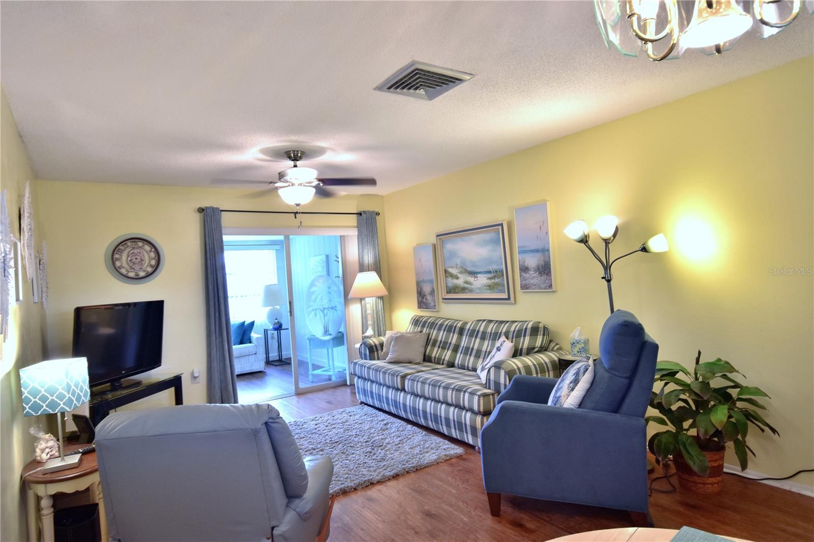 2221 ORANGE BLOSSOM LN