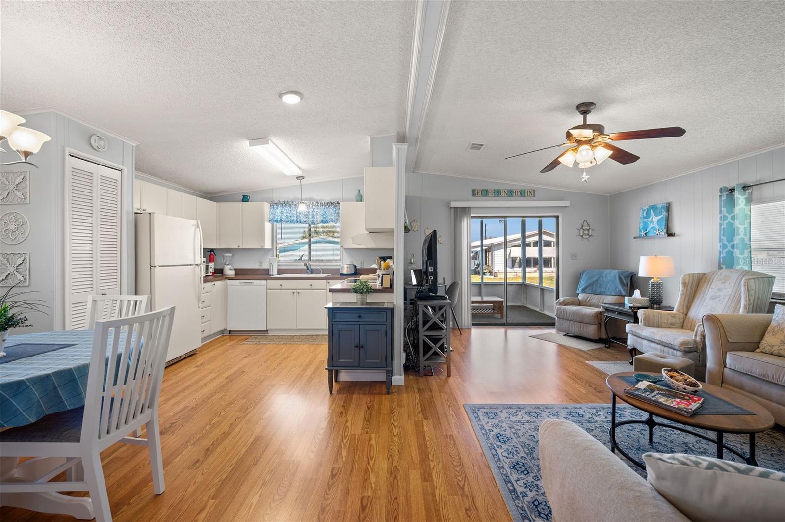 6710 36TH AVE E #284