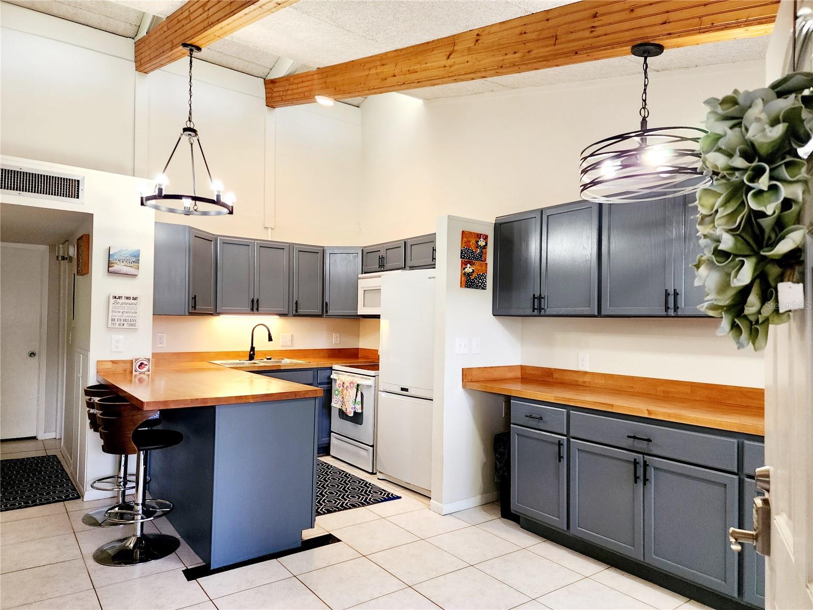 500 N JEFFERSON AVE #I-1