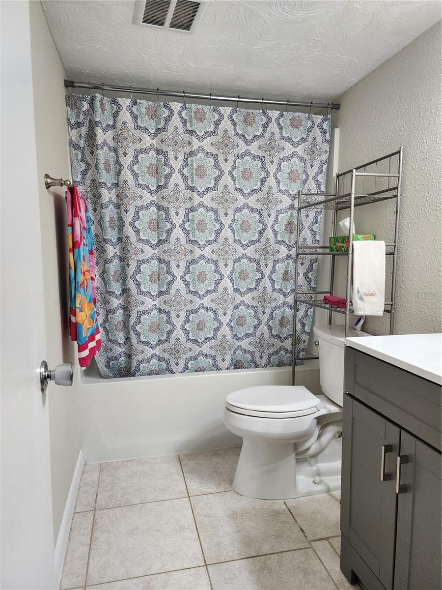 500 N JEFFERSON AVE #I-1