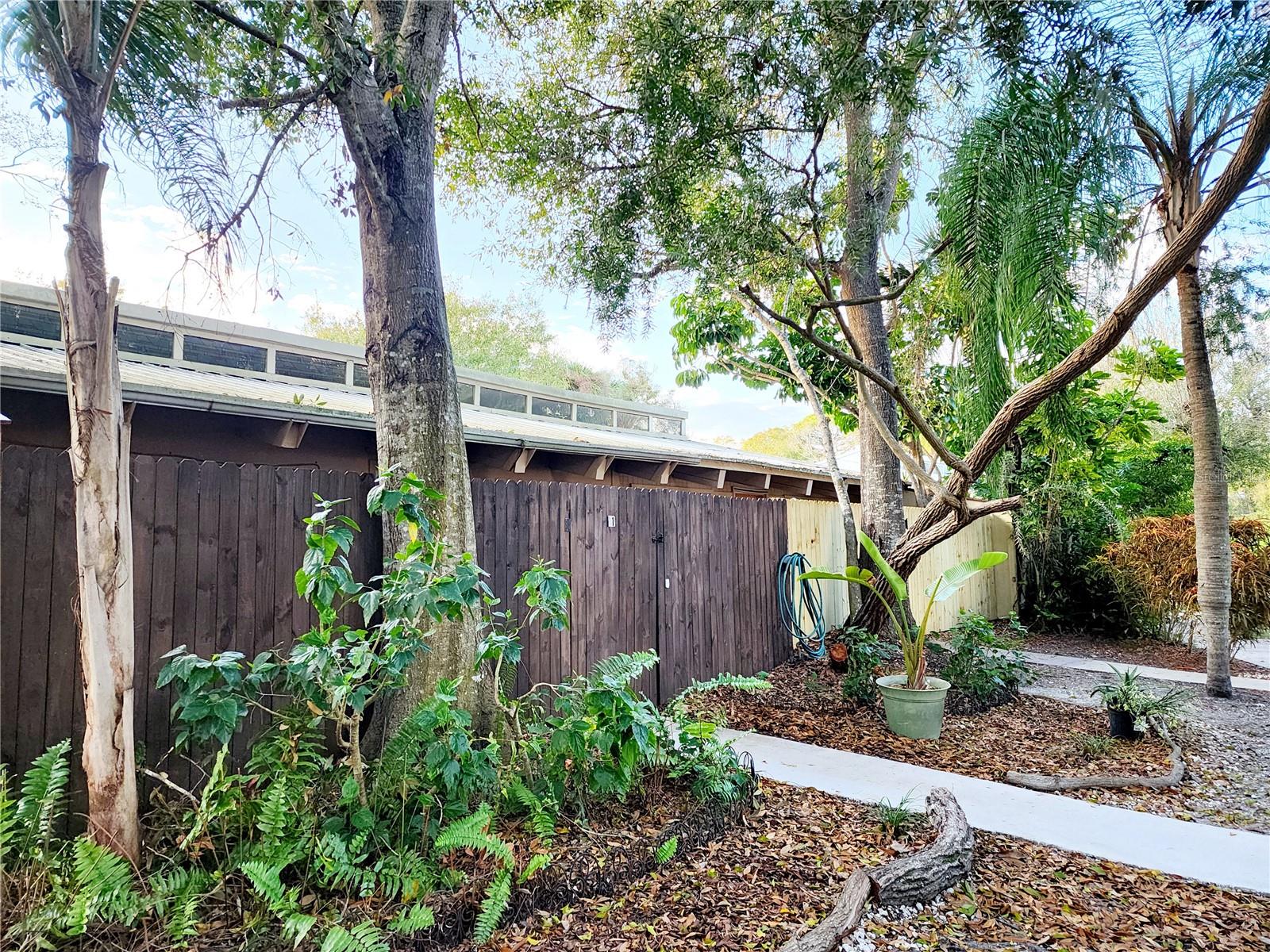 500 N JEFFERSON AVE #I-1