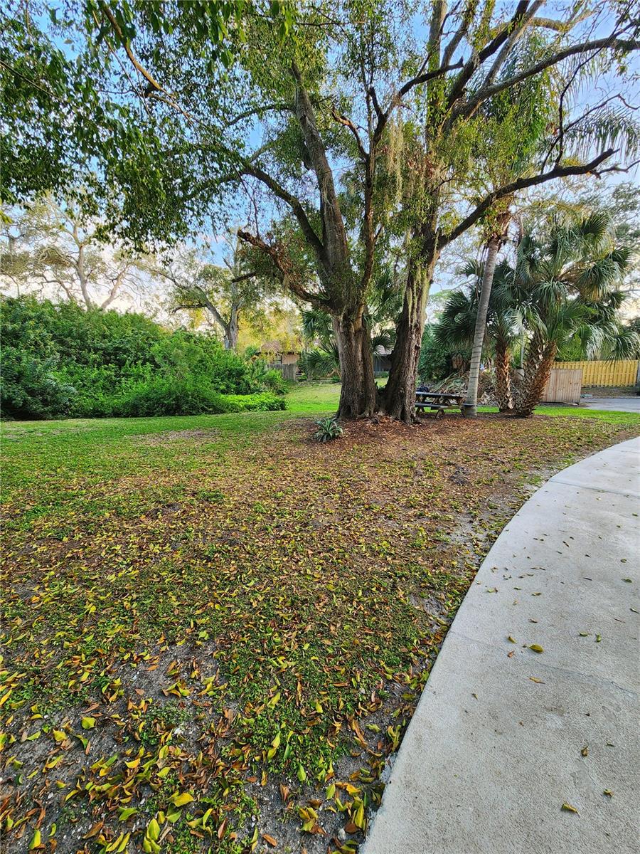 500 N JEFFERSON AVE #I-1