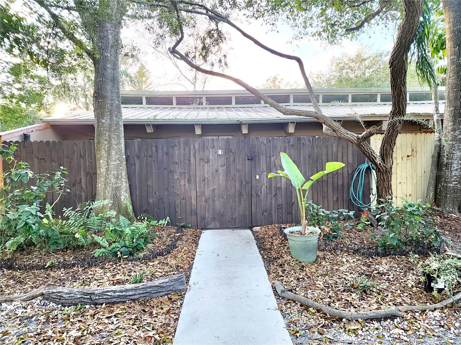 500 N JEFFERSON AVE #I-1