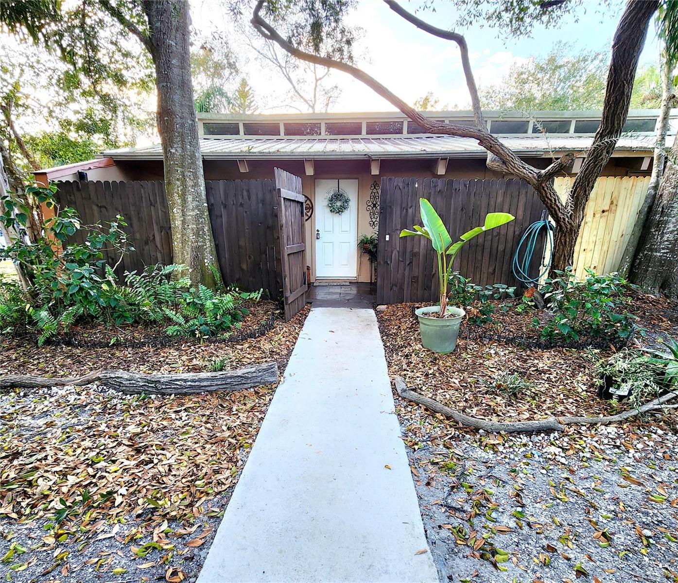 500 N JEFFERSON AVE #I-1