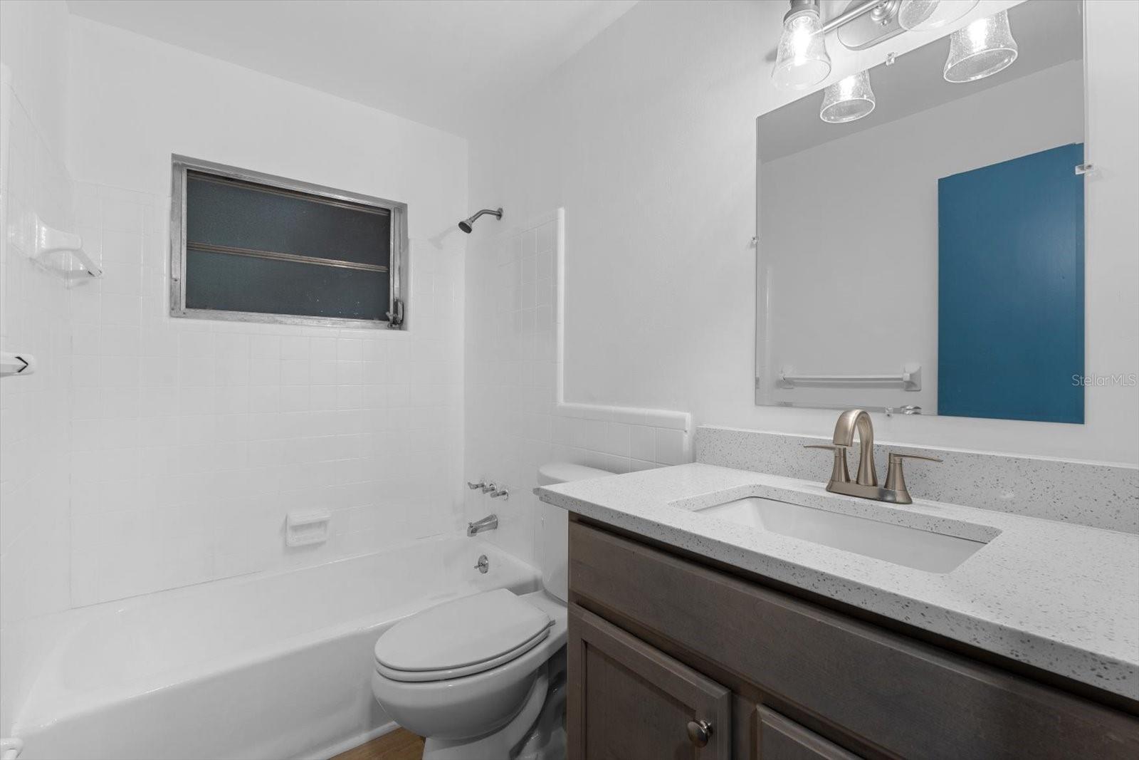 2601 SOUTHERN PKWY W