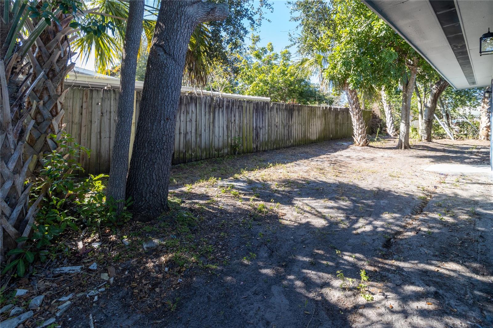 2601 SOUTHERN PKWY W