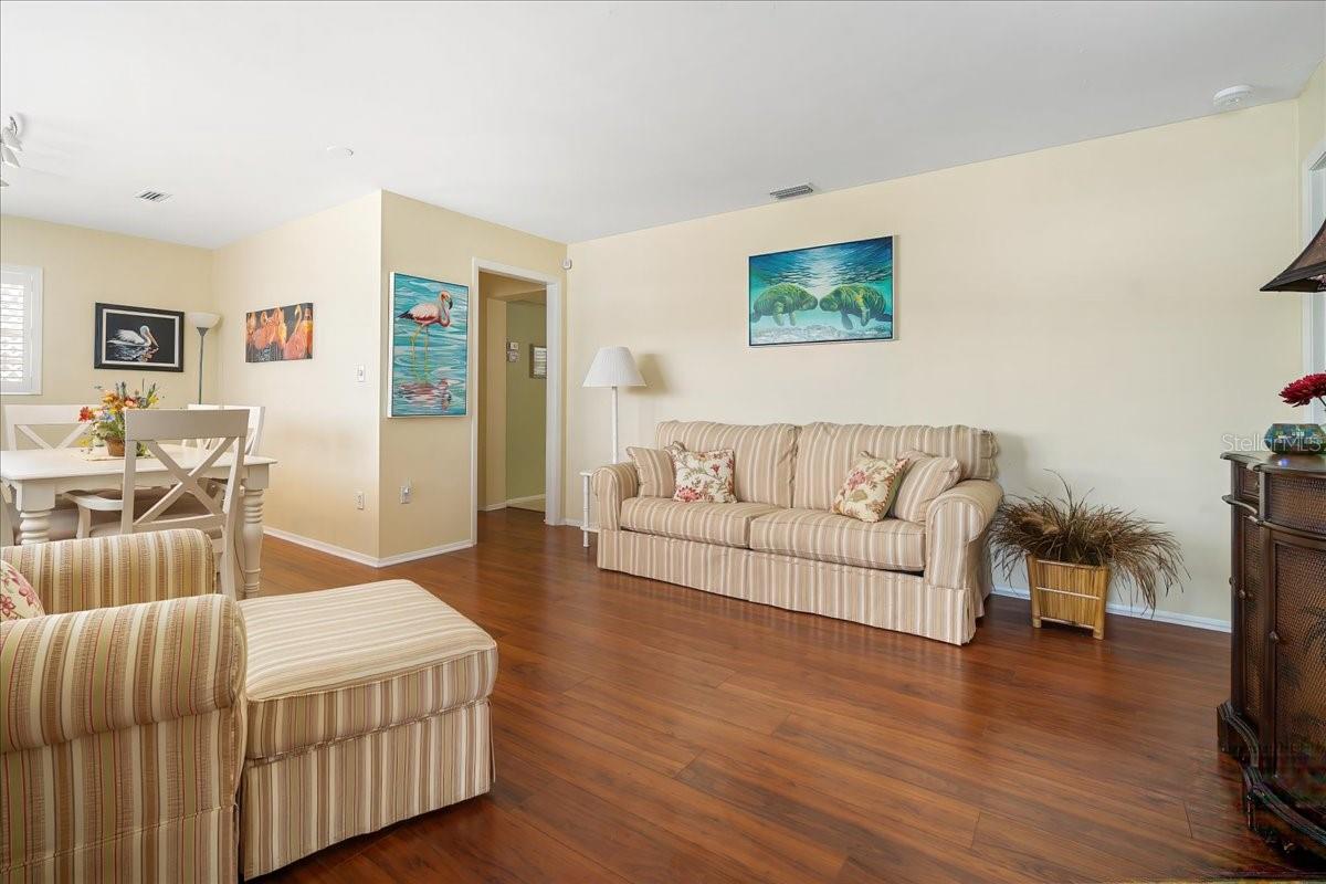 2107 PALMA SOLA BLVD #101