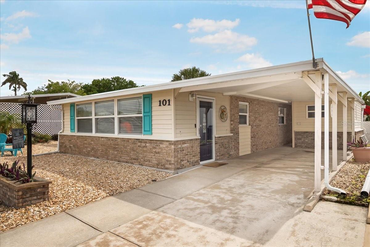 2107 PALMA SOLA BLVD #101