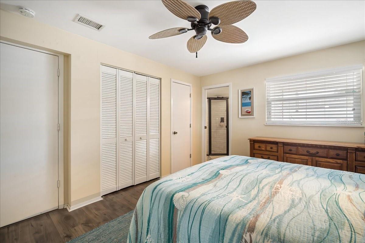 2107 PALMA SOLA BLVD #101