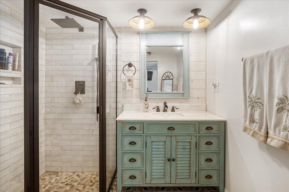 2107 PALMA SOLA BLVD #101