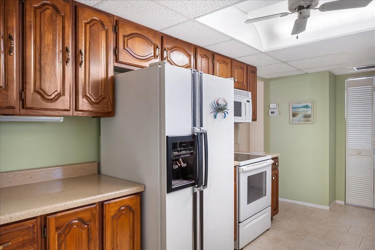 2107 PALMA SOLA BLVD #101