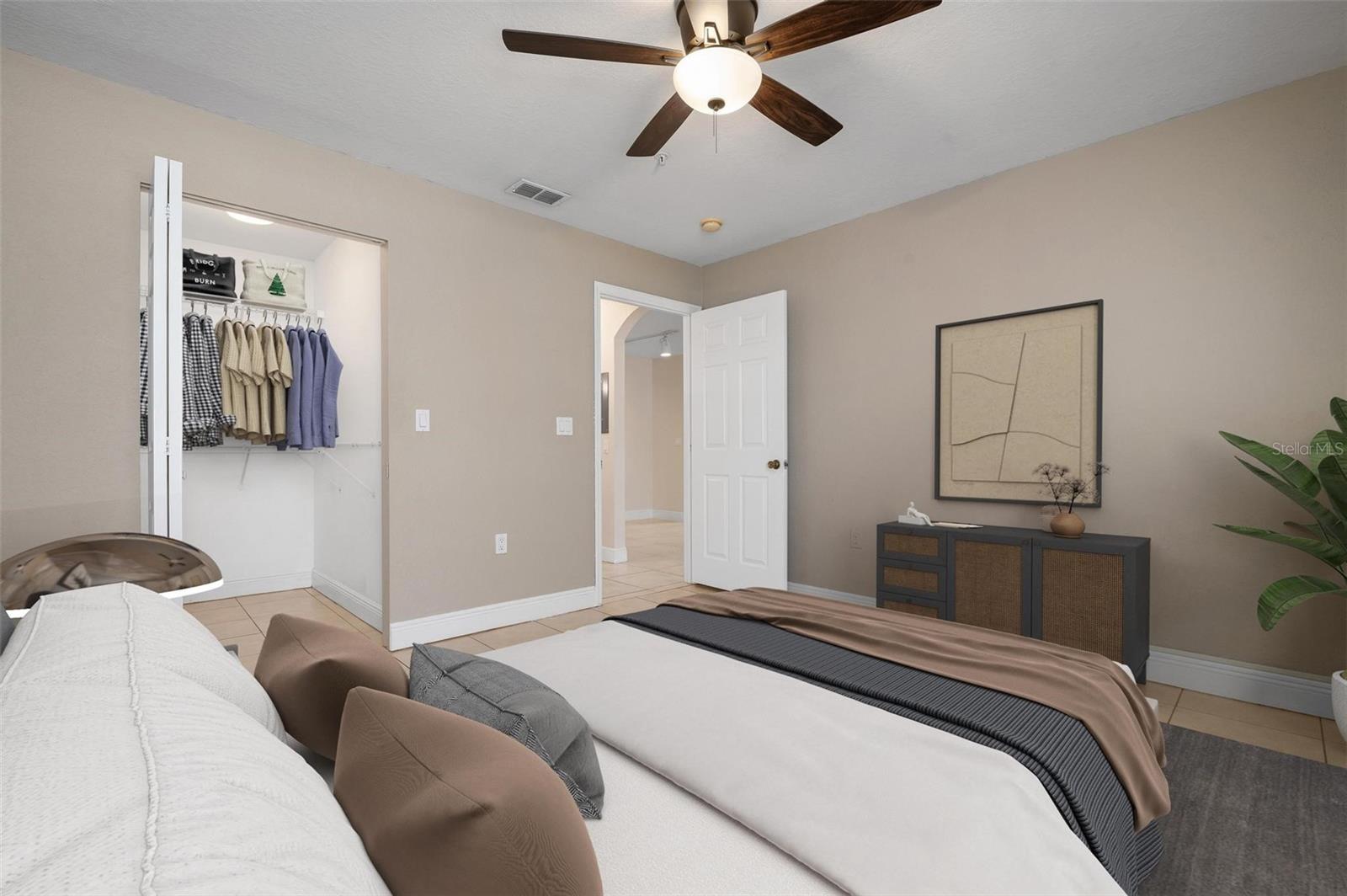 8933 MANOR LOOP #102