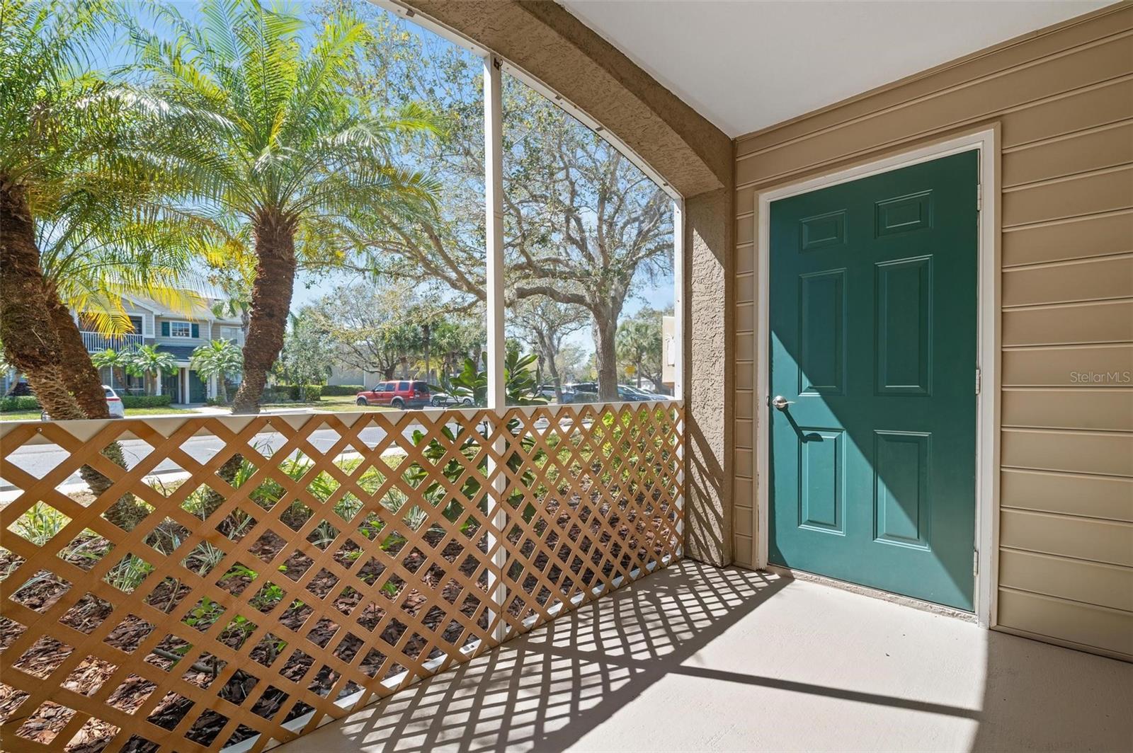 8933 MANOR LOOP #102