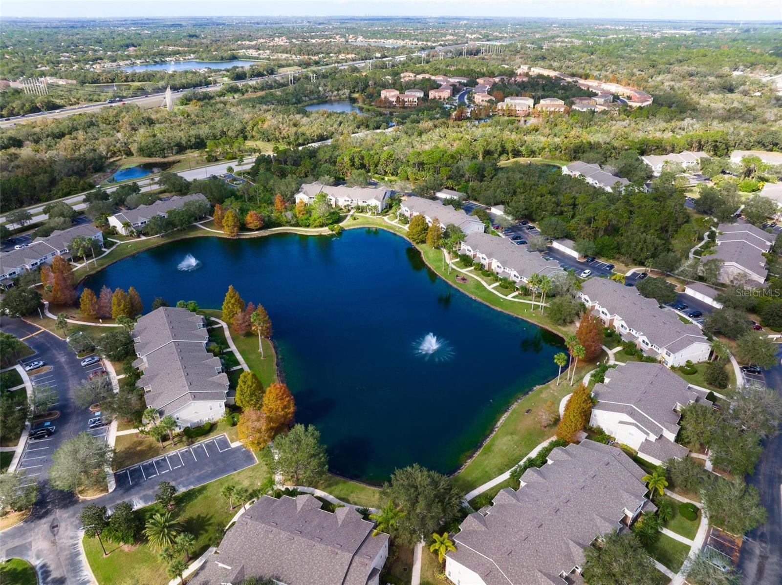 8933 MANOR LOOP #102