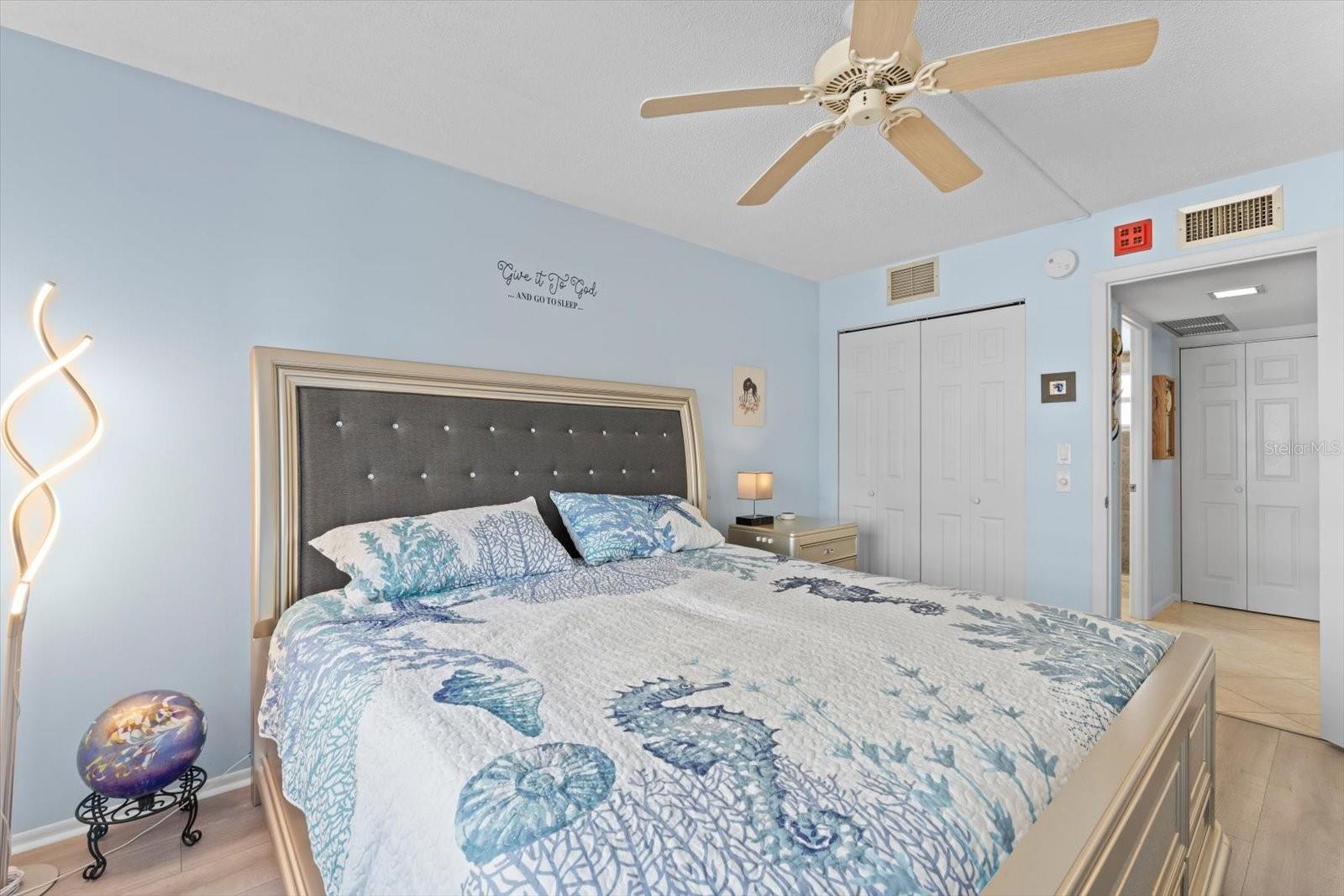 800 BENJAMIN FRANKLIN DR #206