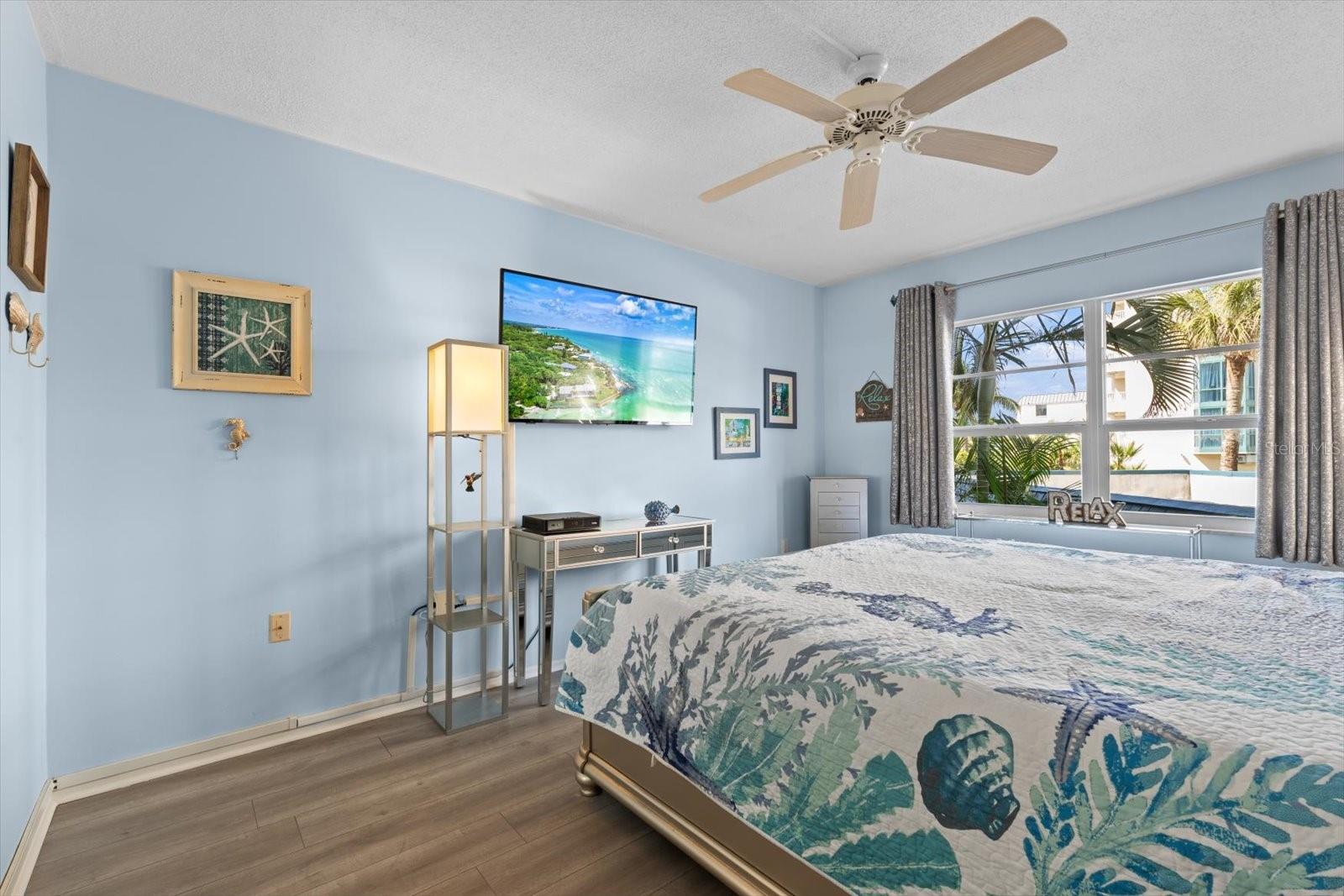 800 BENJAMIN FRANKLIN DR #206