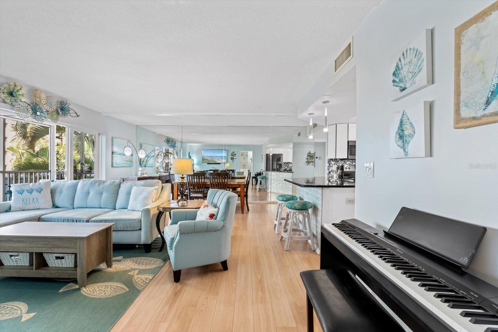 800 BENJAMIN FRANKLIN DR #206