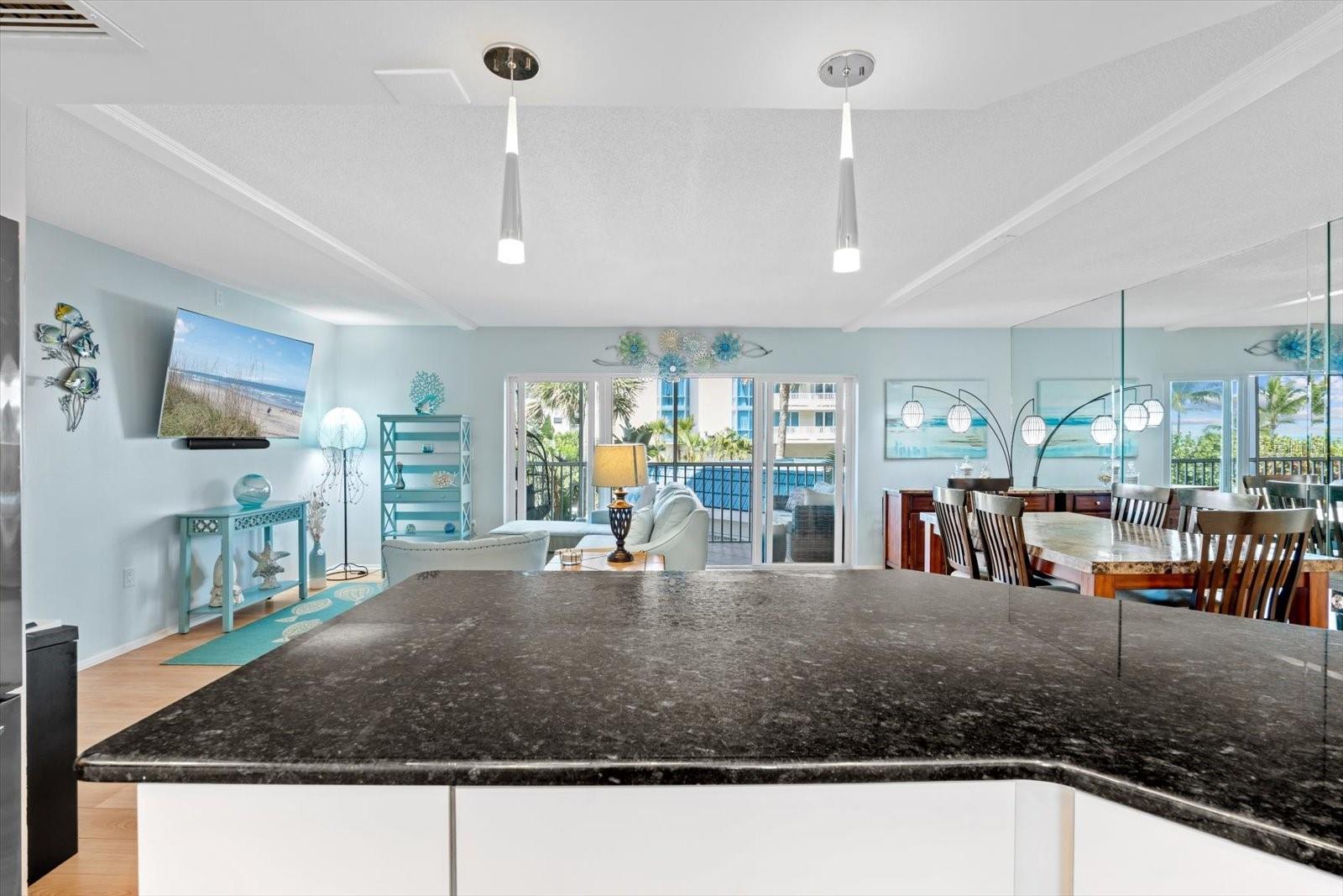 800 BENJAMIN FRANKLIN DR #206