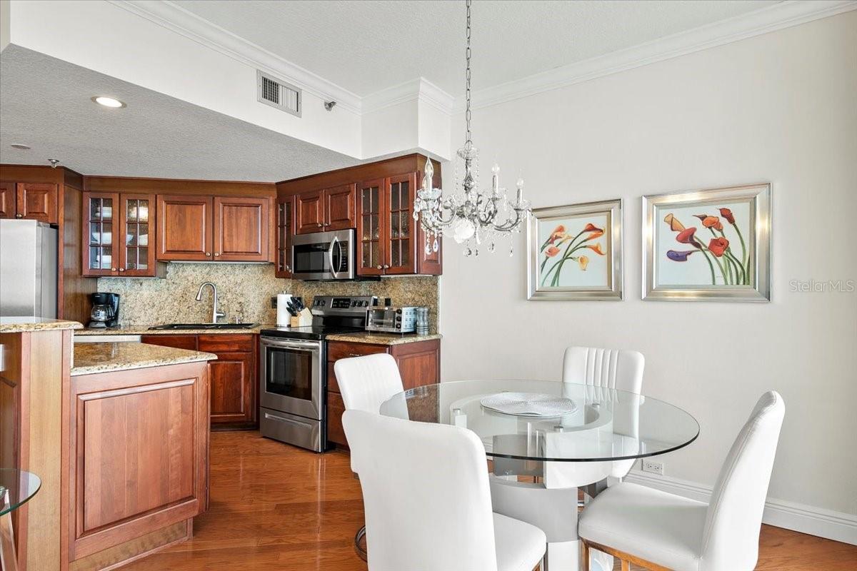 1211 GULF OF MEXICO DR #506