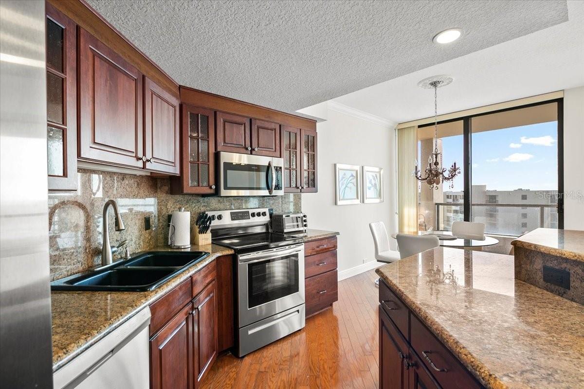 1211 GULF OF MEXICO DR #506