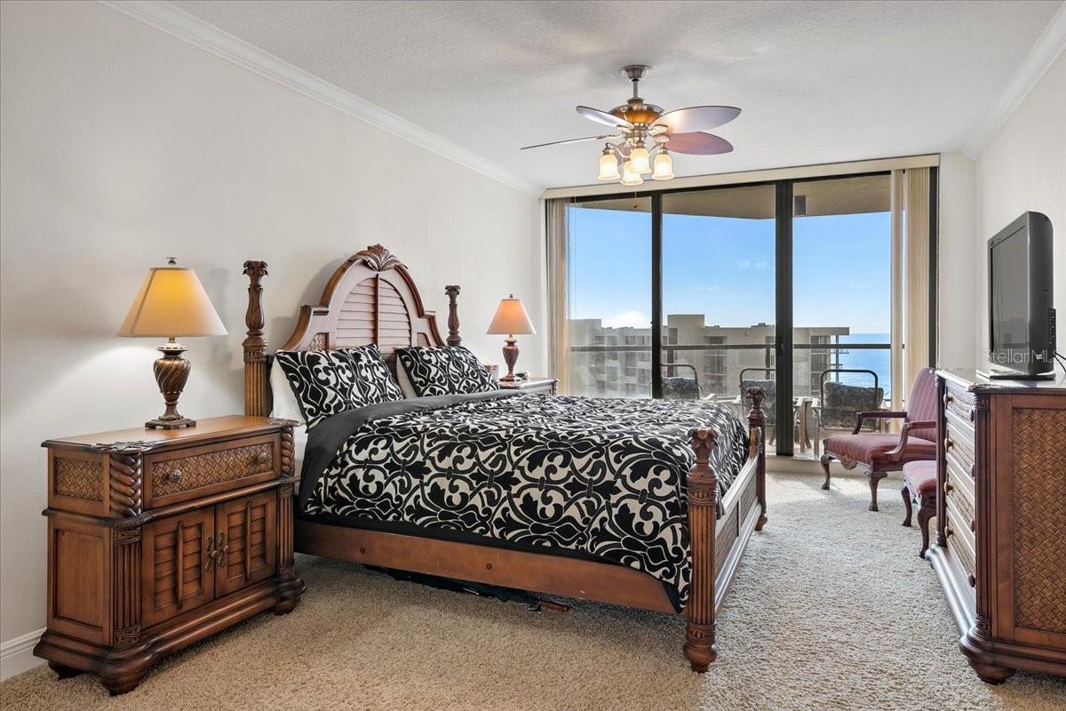 1211 GULF OF MEXICO DR #506