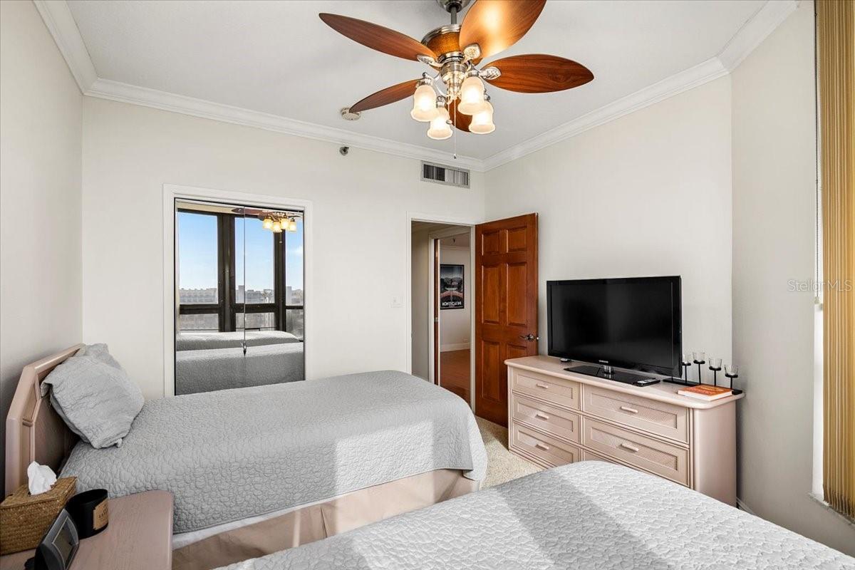 1211 GULF OF MEXICO DR #506