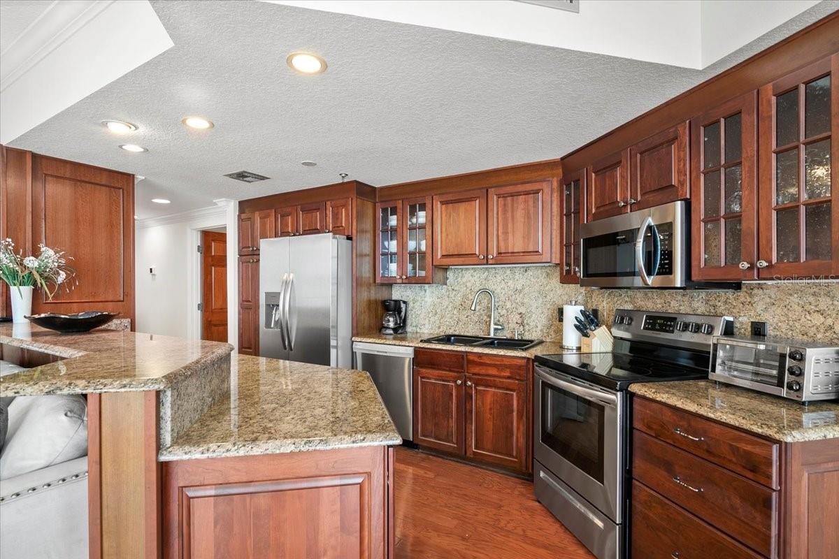 1211 GULF OF MEXICO DR #506