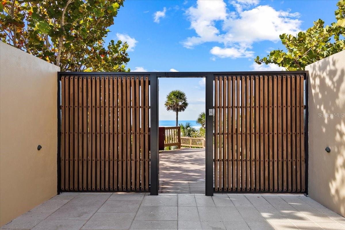 1211 GULF OF MEXICO DR #506