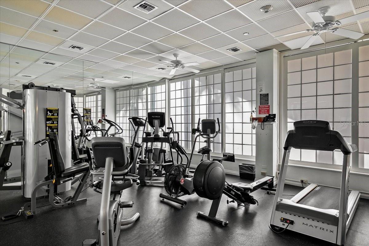 1211 GULF OF MEXICO DR #506