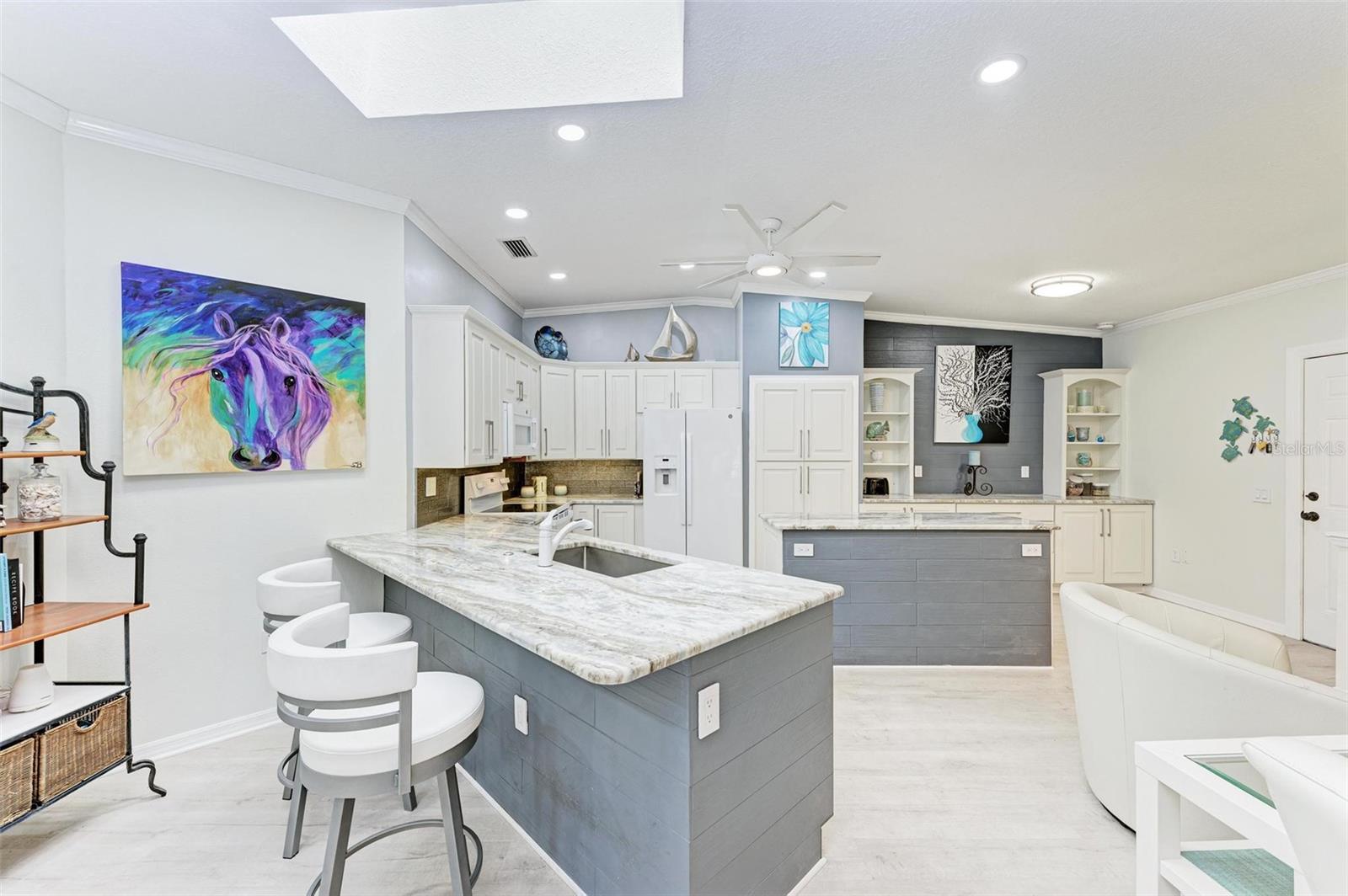 5623 GARDEN LAKES DR