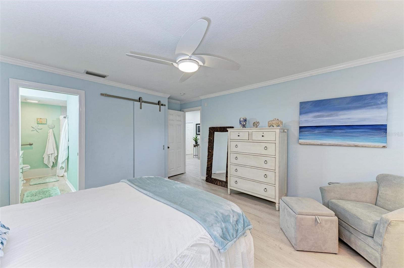 5623 GARDEN LAKES DR