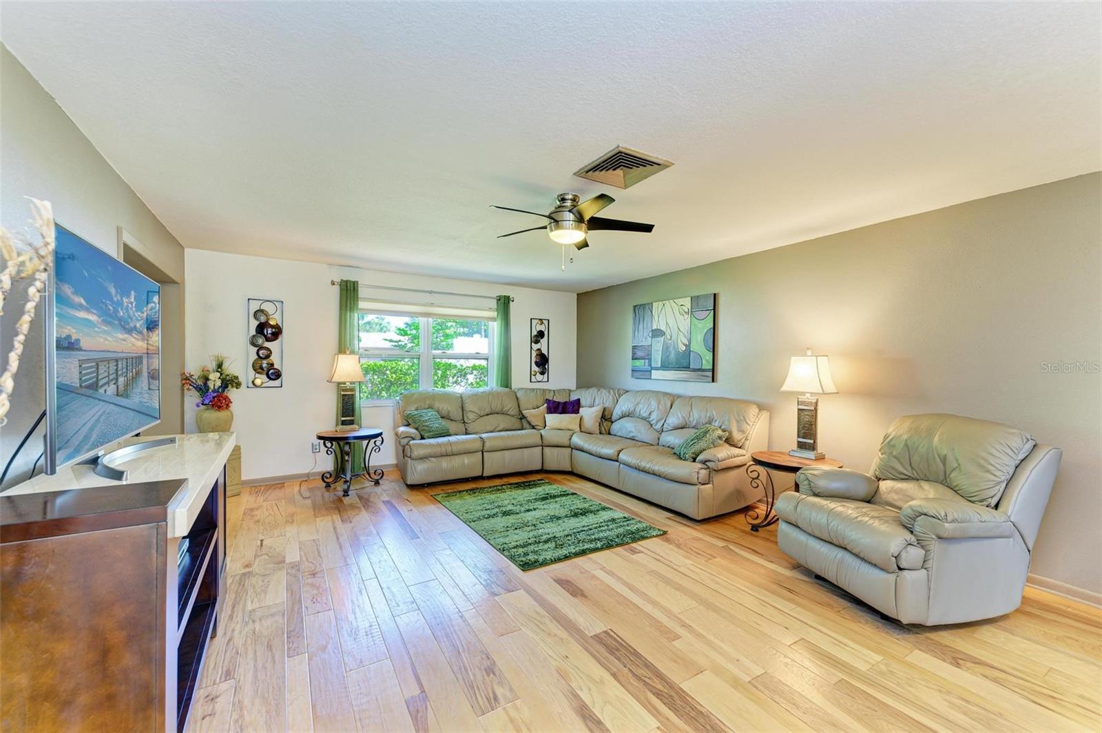 610 INDIAN ROCKS RD N #96